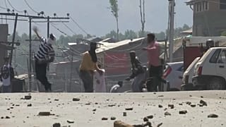 Clashes continue in Srinagar 