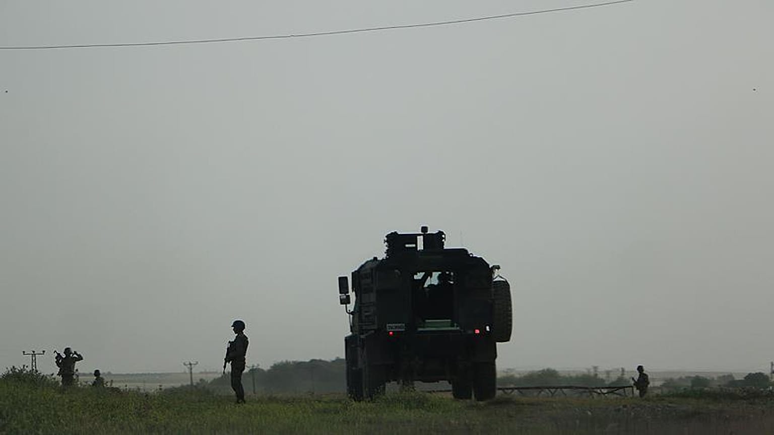 Hakkari'de roketli saldırı: 3 asker şehit oldu