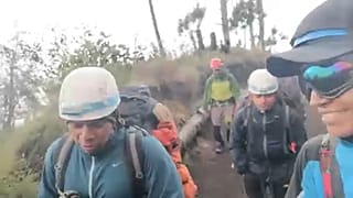 Guatemala: piroplasztikus kőzápor nehezíti a mentést