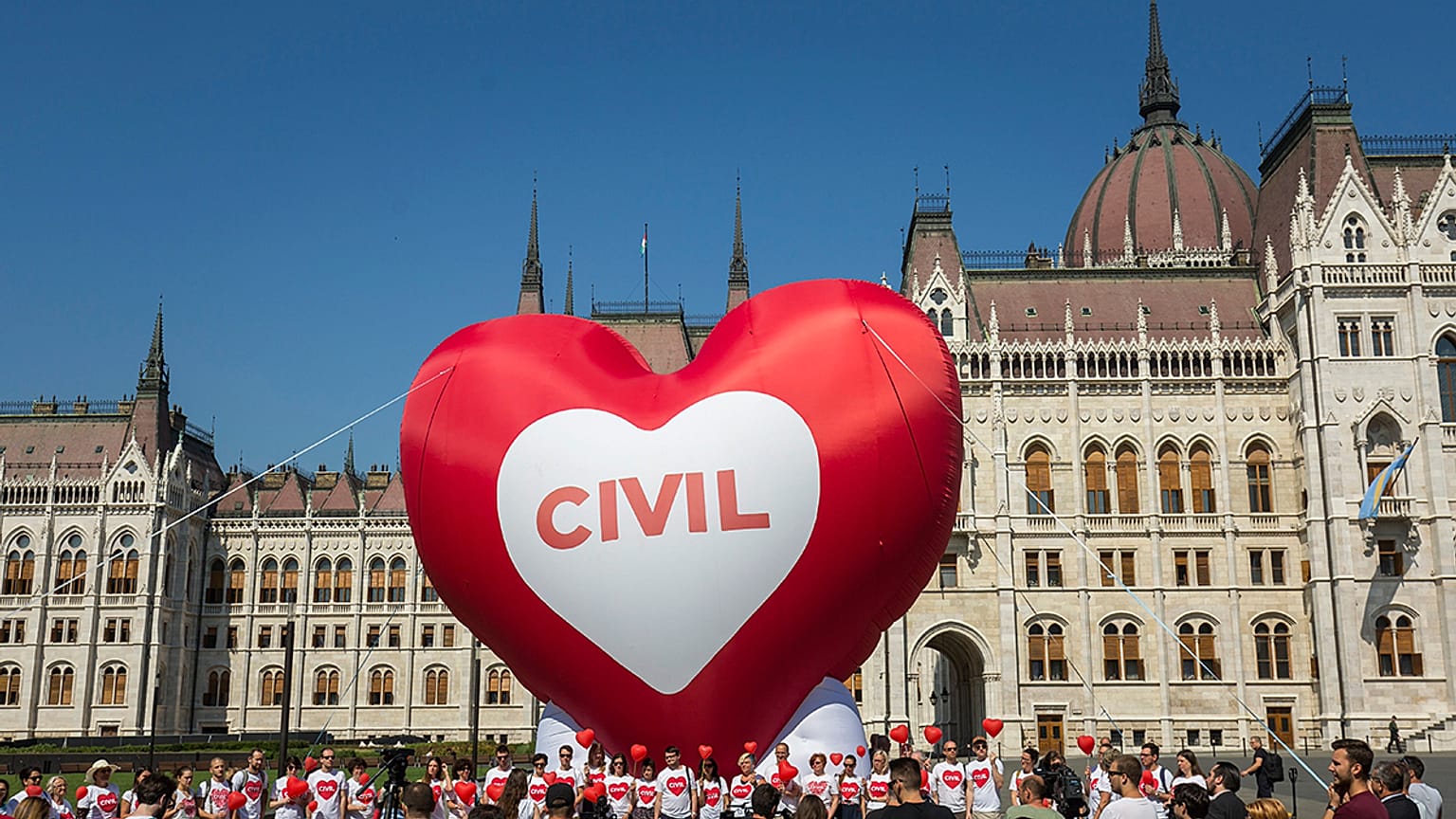 Civil tiltakozás a Stop Soros ellen