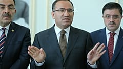 Hükümet sözcüsü Bekir Bozdağ: Türkiye her an Kandil'e girebilir