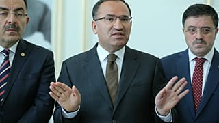 Hükümet sözcüsü Bekir Bozdağ: Türkiye her an Kandil'e girebilir