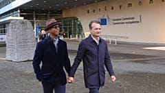 El cónyuge una persona homosexual europea tiene derecho de residencia en toda la UE