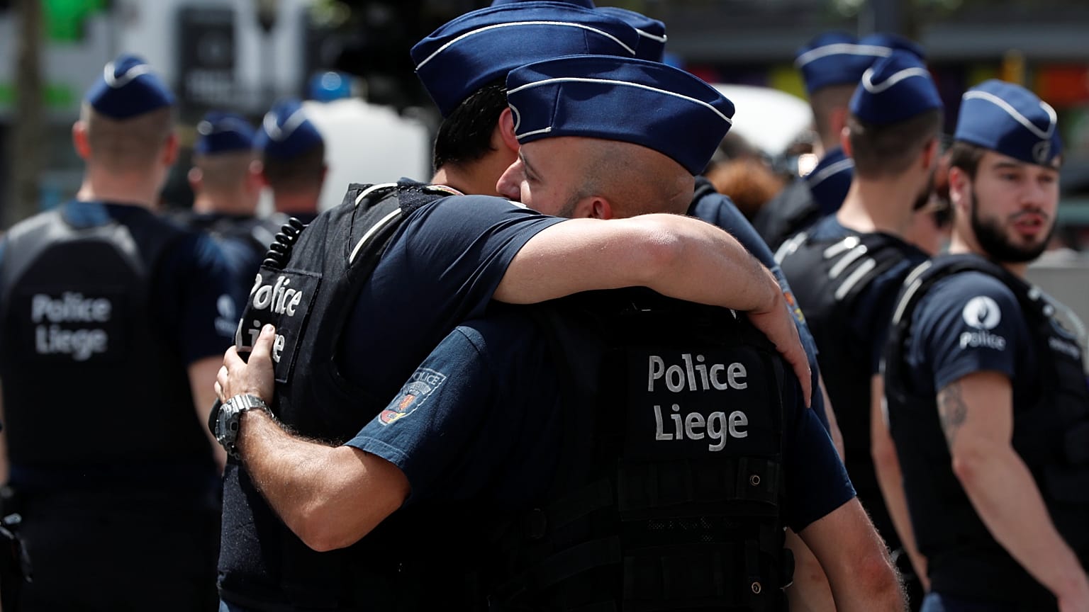 Liegi, i funerali delle vittime dell'attacco