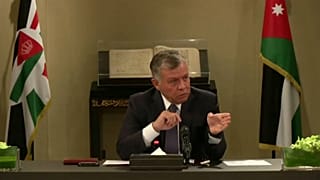 العاهل الأردني يدعو لحوار بشأن الضرائب بعد احتجاجات شعبية