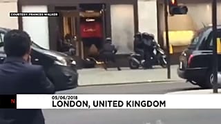 Ils braquent une bijouterie et s'échappent en scooter