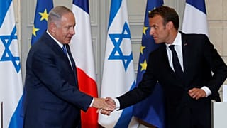 Nucléaire iranien : Macron met en garde toutes les parties contre un risque de "conflit"