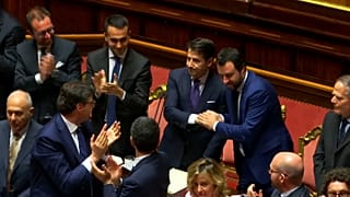 Conte ottiene la fiducia al senato