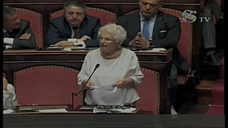 La lezione di Liliana Segre "Anch'io fui clandestina"