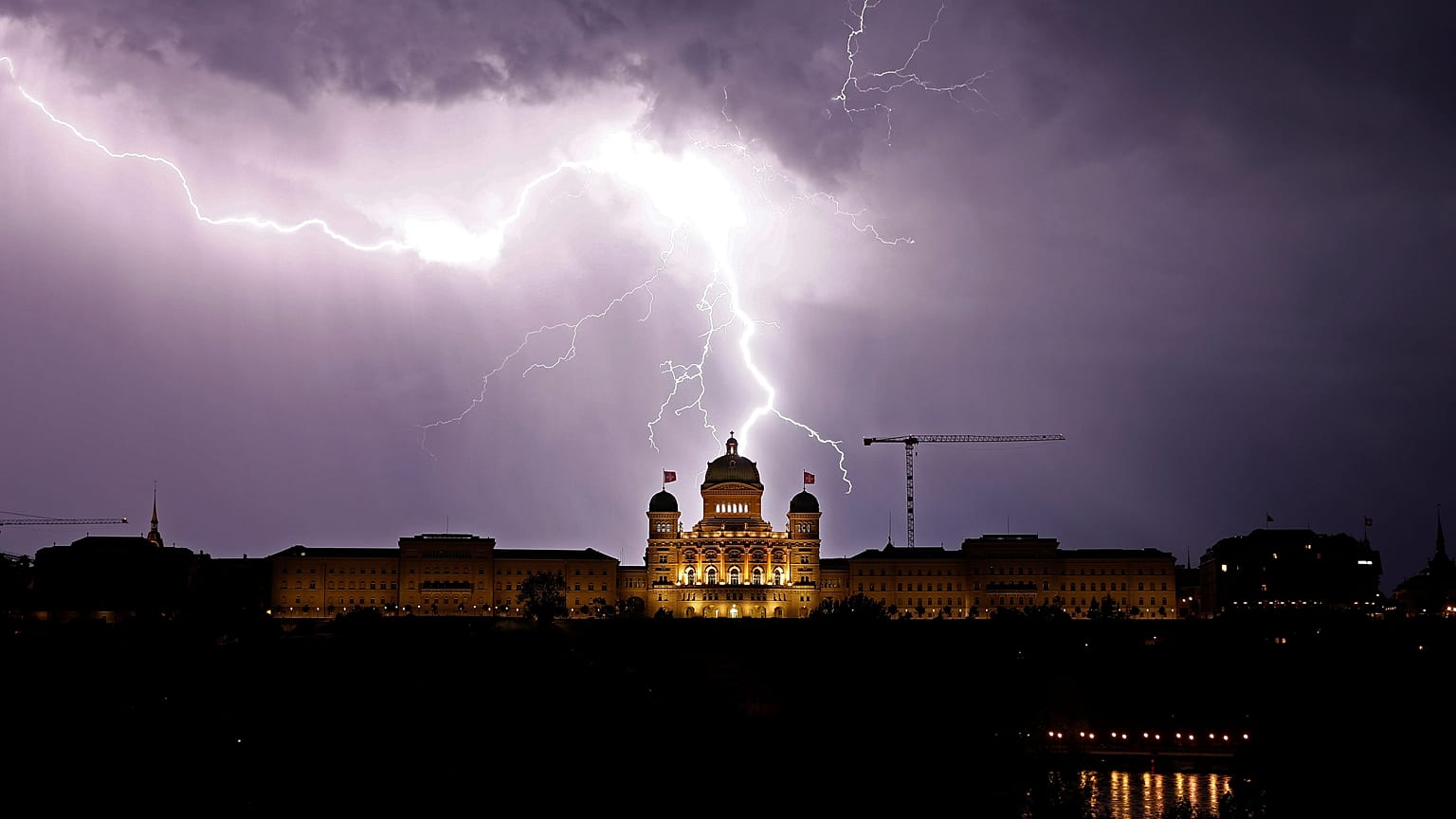 ¿Por qué llueve tanto y hay tantas tormentas en Europa este año? 