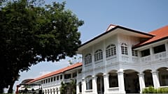 Σιγκαπούρη: Ανακοινώθηκε το πολυτελές ξενοδοχείο όπου θα συναντηθούν Τραμπ - Κιμ