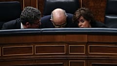 Tras las lágrimas por Rajoy, comienza la batalla por sucederle al frente del PP