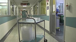Censis: 7 milioni di italiani si sono indebitati per curarsi