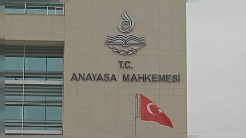 Anayasa Mahkemesi Binası'nın önden görünüşü
