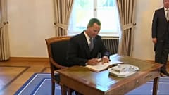 Посол США в центре скандала