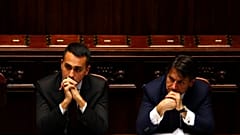 Governo de Giuseppe Conte vence moção de confiança