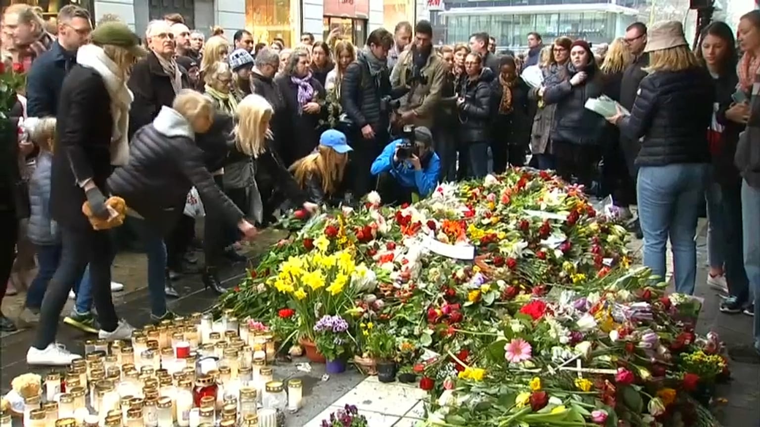 Lebenslange Haft für Lkw-Anschlag in Stockholmer Innenstadt 