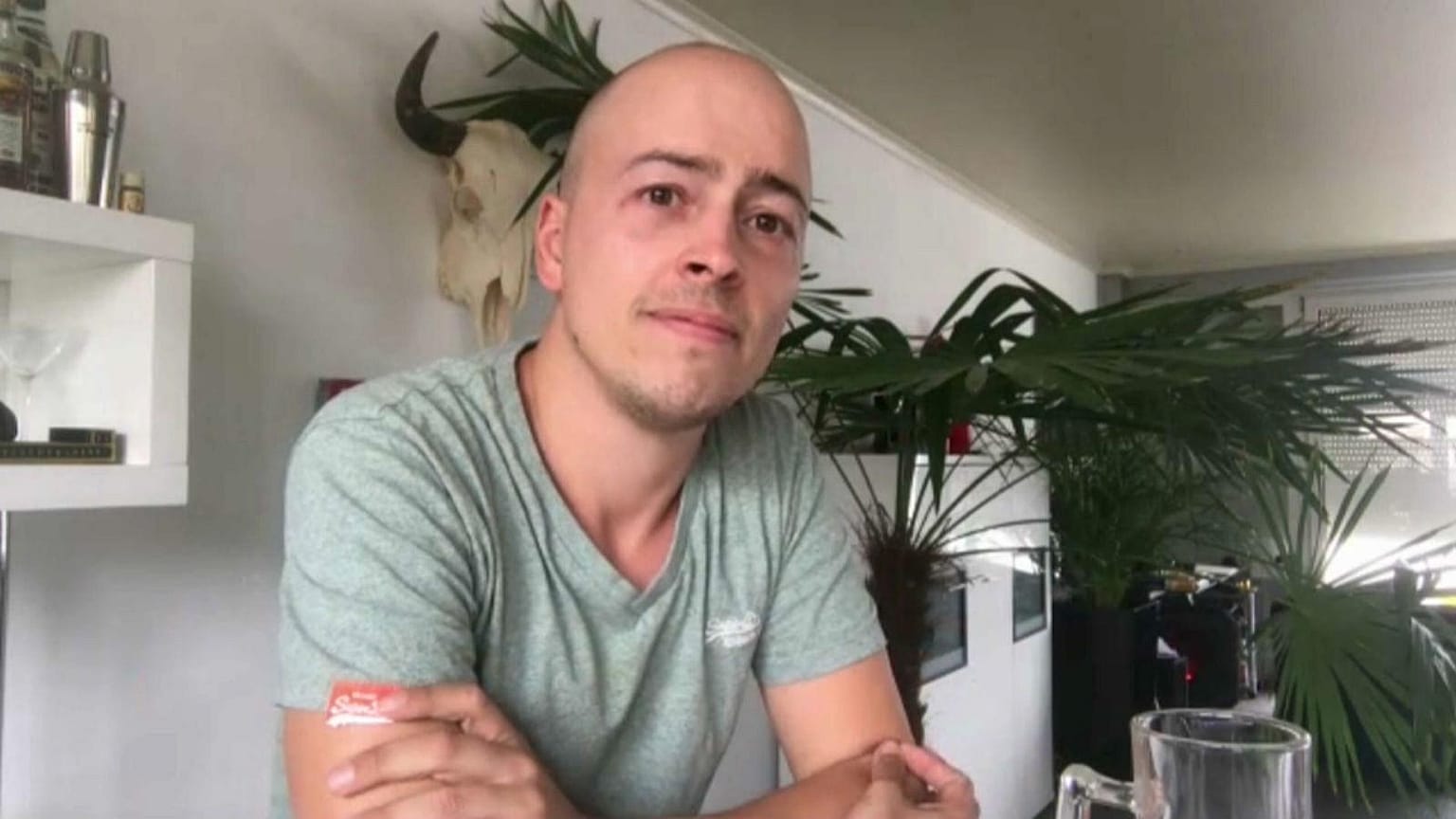 Un Néerlandais risque-tout : il explore un sous-marin clandestinement 