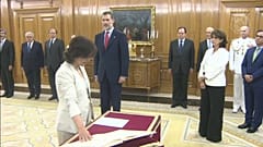 El Ejecutivo de Sánchez promete sus cargos ante el rey