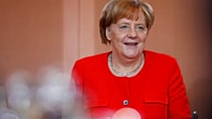 Droit d'asile : Angela Merkel veut faire cause commune