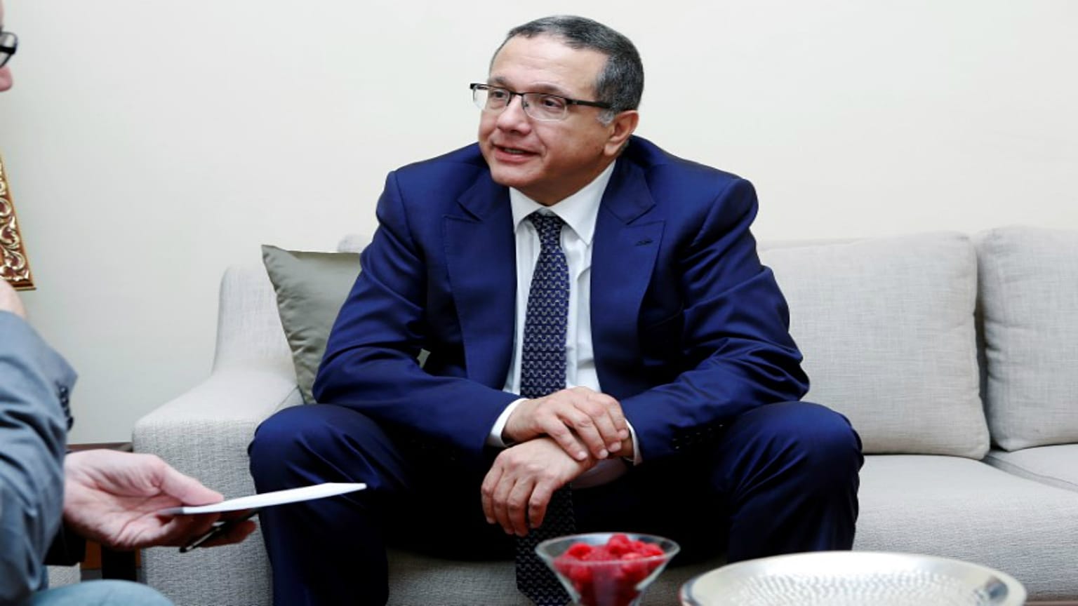وزير المالية المغربي محمد بوسعيد خلال مؤتمر في مراكش 
