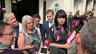 Abtreibung in Nordirland: Theresa Mays Dilemma