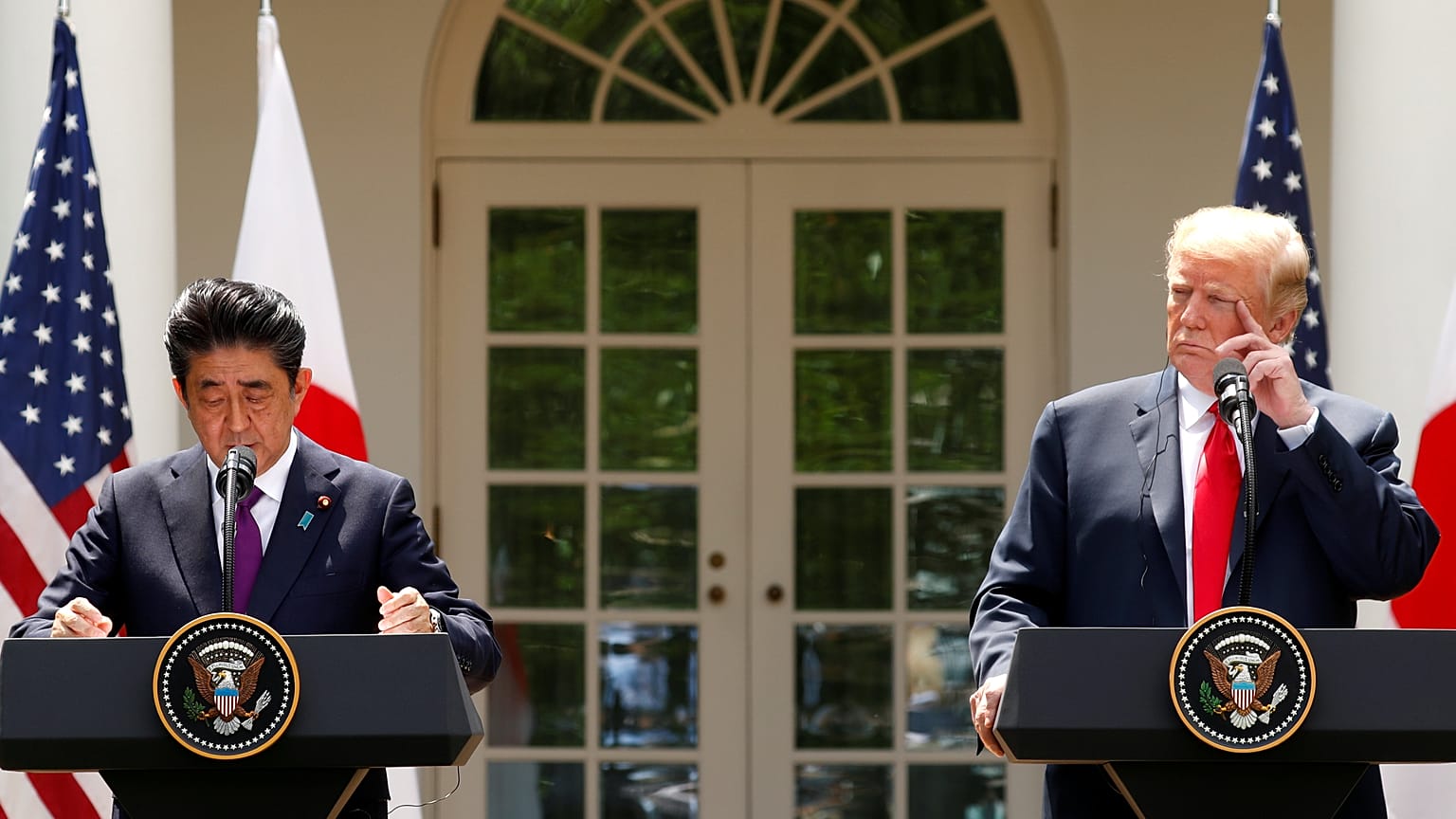 Ν. Τραμπ: «Εάν πάει καλά η συνάντηση με τον Κιμ, θα τον καλέσω στις ΗΠΑ»