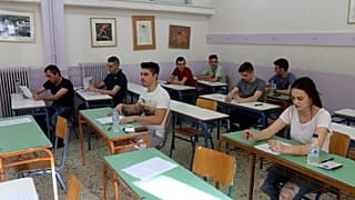 Πανελλαδικές: Τα θέματα της Νεοελληνικής Γλώσσας