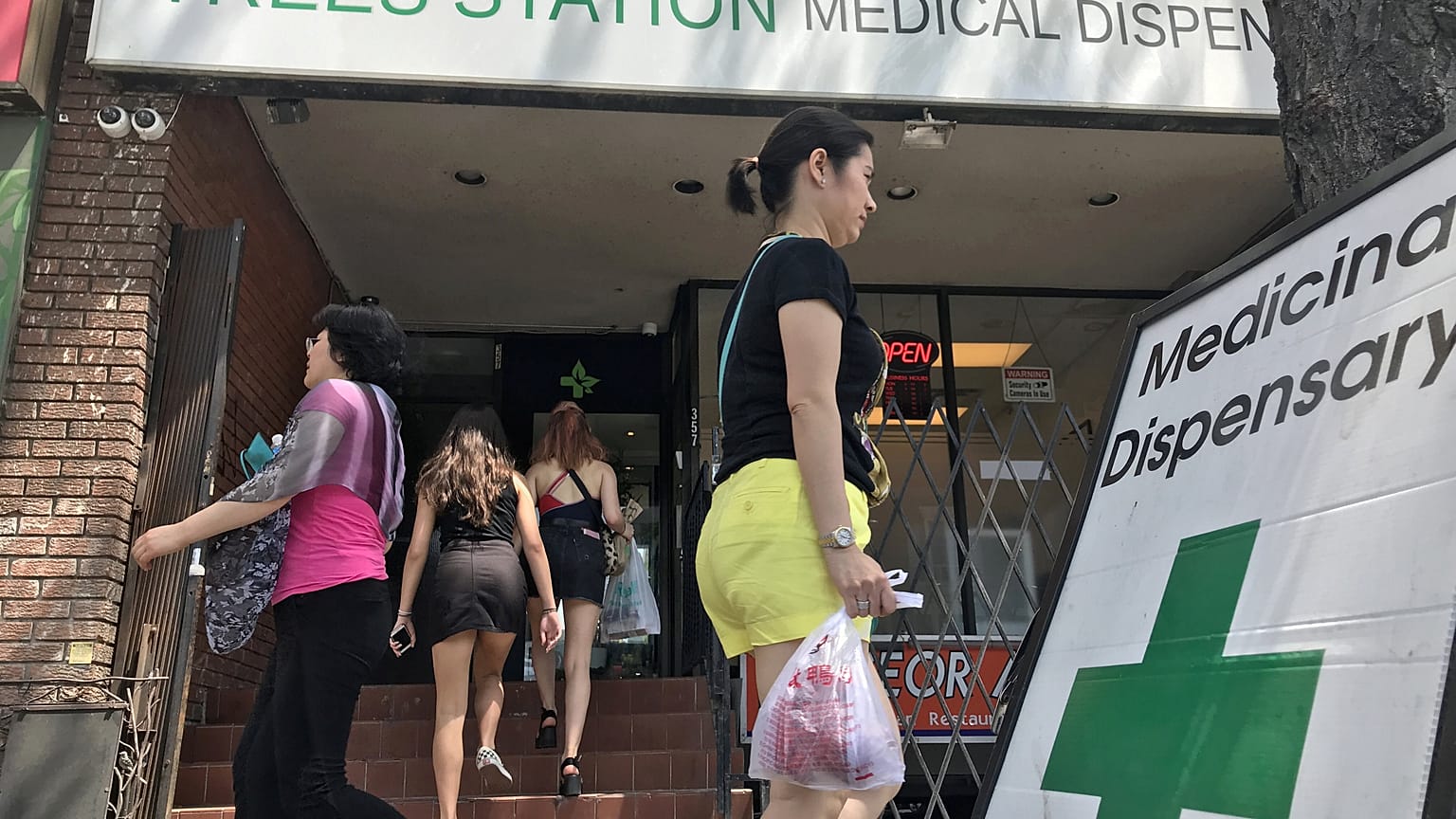 Φαρμακείο στον Καναδά από το οποίο διατίθεται κάνναβη για ιατρική χρήση