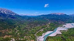 Ο επίτροπος Στυλιανίδης επισκέπτεται την Κοιλάδα του Αχελώου