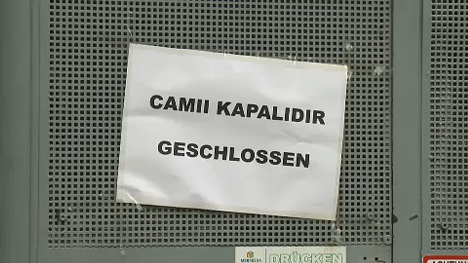 Mecseteket záratnak be Ausztriában