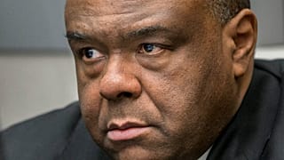 Uluslararası Ceza Mahkemesi Bemba'nın 18 yıl hapis kararını iptal etti