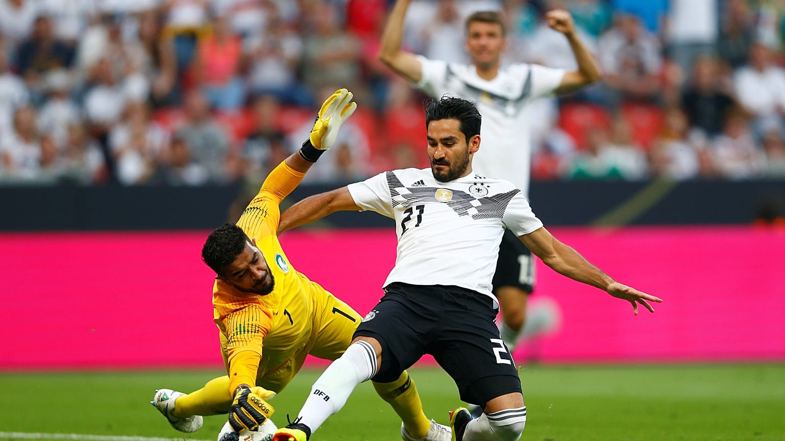Ilkay Gündogan (27) reagiert reumütig  - nach den Pfiffen
