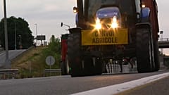 Agriculteurs : le blocage persiste, le gouvernement résiste 