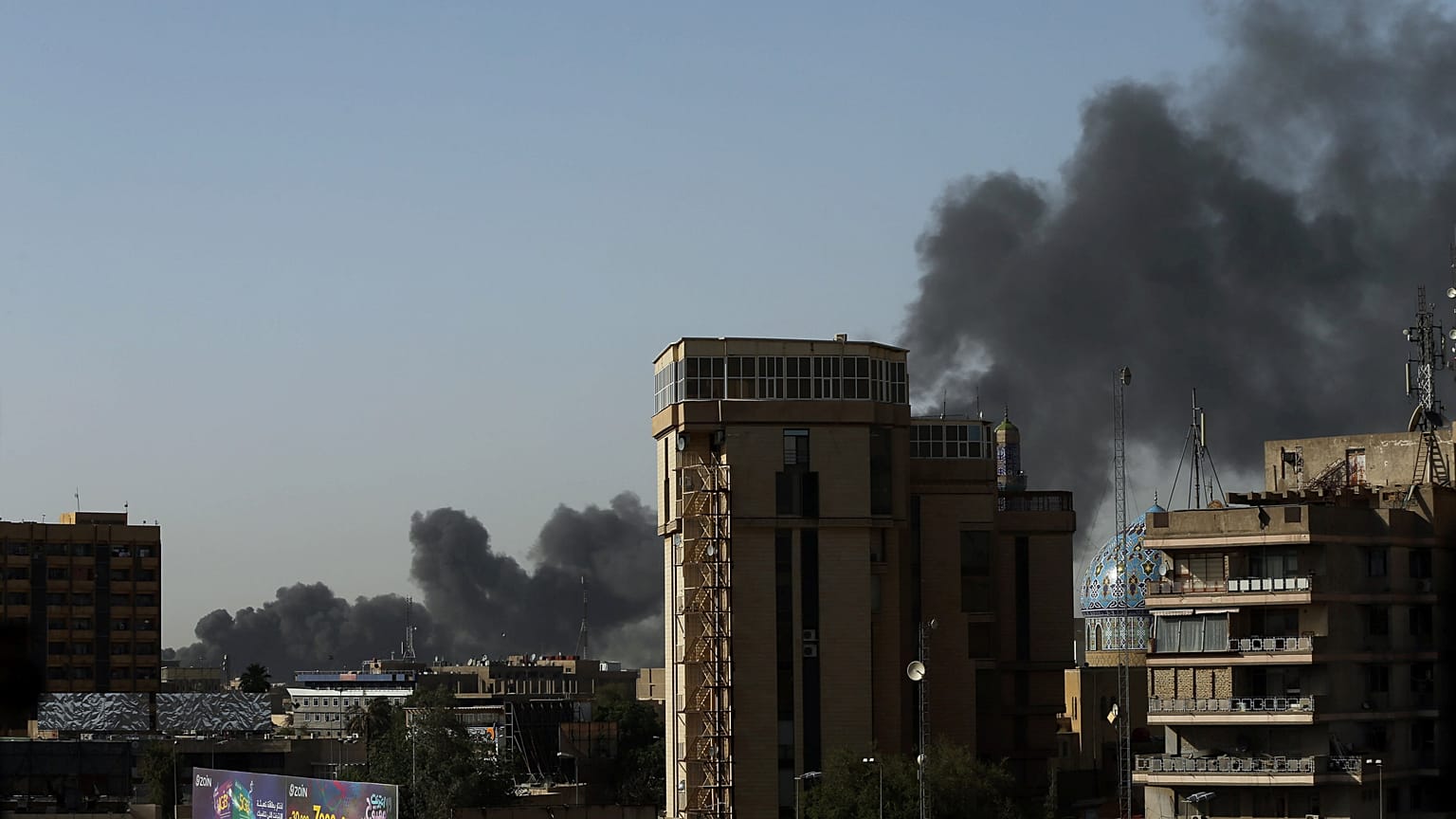 حريق في أحد أكبر مخازن صناديق الاقتراع قبل إعادة فرز الأصوات ببغداد