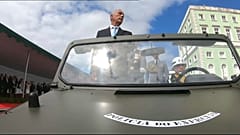 Nos Açores, Marcelo diz que há "muitos Portugais"
