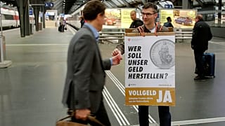 Marad a bankok pénzteremtési joga Svájcban