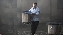 Irak : un dépôt d'urnes électorales en feu