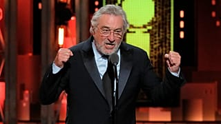 De Niro canlı yayında Trump'a küfretti