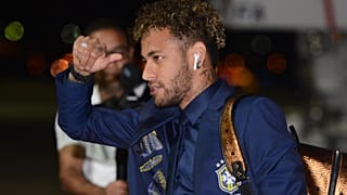 Tiembla Rusia... Neymar aterriza en Sochi