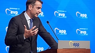 ΝΔ: Η κυβέρνηση συνεχίζει την «μυστική διπλωματία»