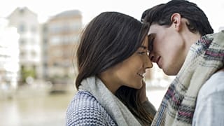 چرا با لحن بچه گانه با شریک زندگی‌مان حرف بزنیم؟