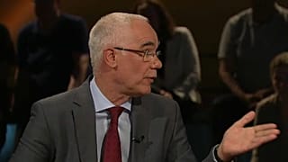 Balog: tisztelni kellene az eltérő véleményeket