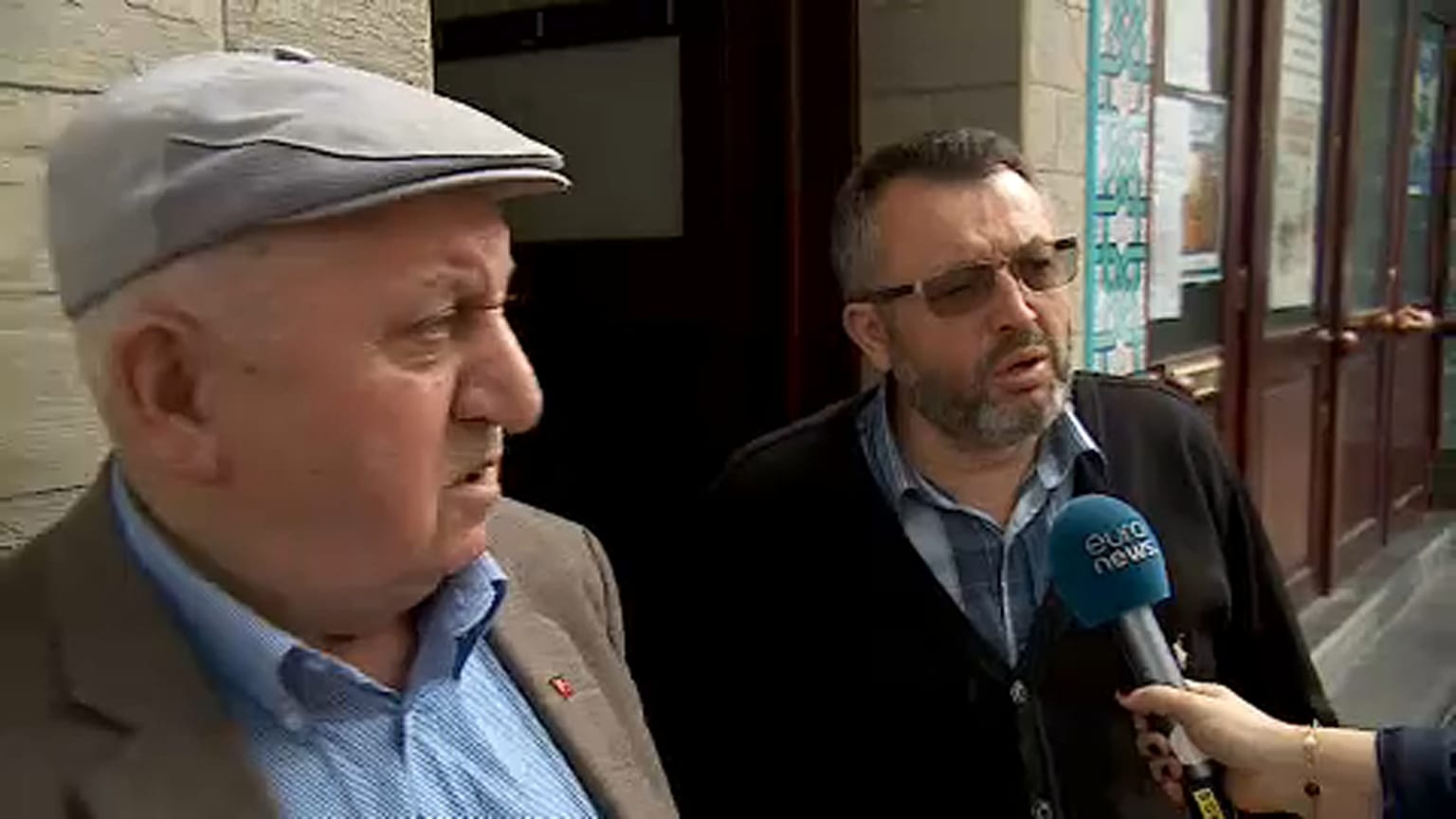 Düğün konvoyu krizi: Belçika polisi mi ırkçı Türk gençleri mi saygısız? 