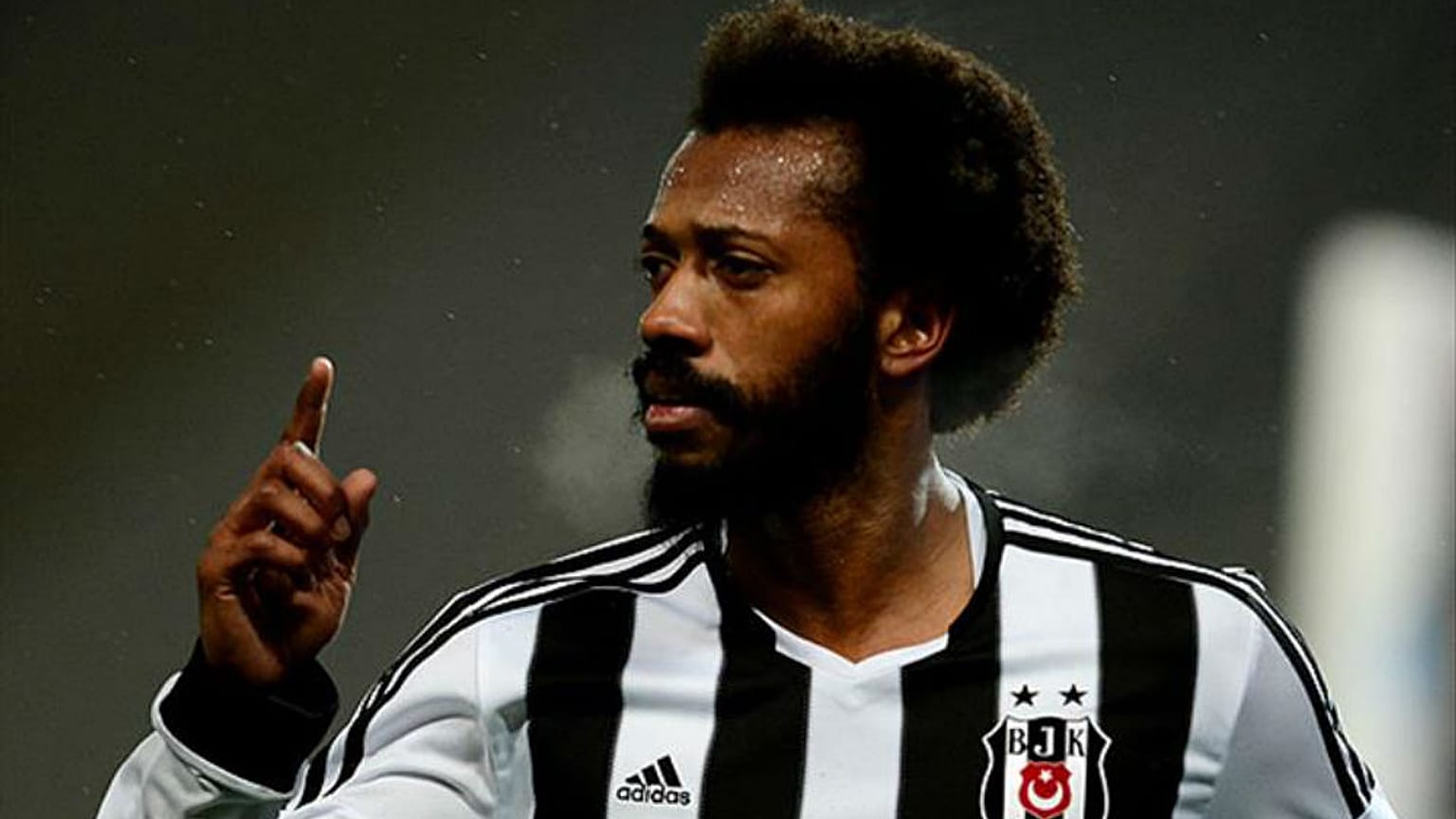 Beşiktaş'a dönmesi muhtemel yıldız futbolcu Manuel Fernandes kimdir?