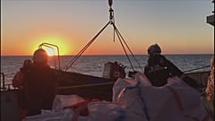 migrants being rescued by Aquarius