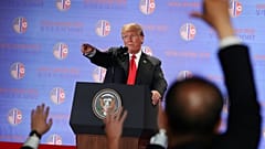 Trump tras el encuentro con Kim: "Vamos a acabar con los juegos de guerra"