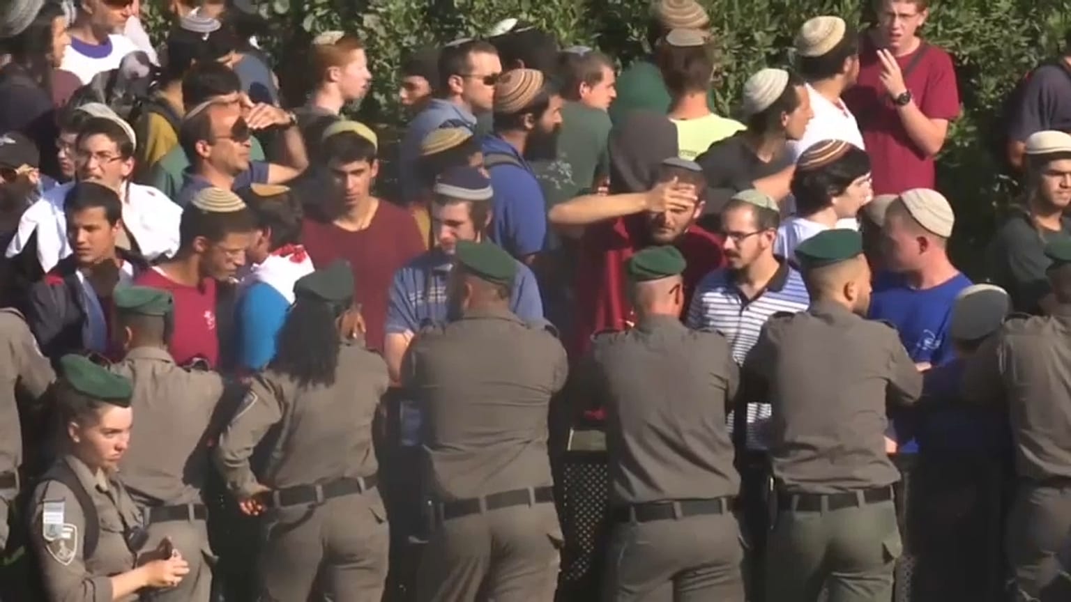 Desalojan un asentamiento israelí en Cisjordania