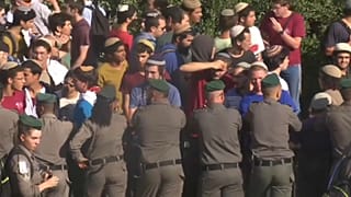 Al via lo sgombero dei coloni israeliani abusivi