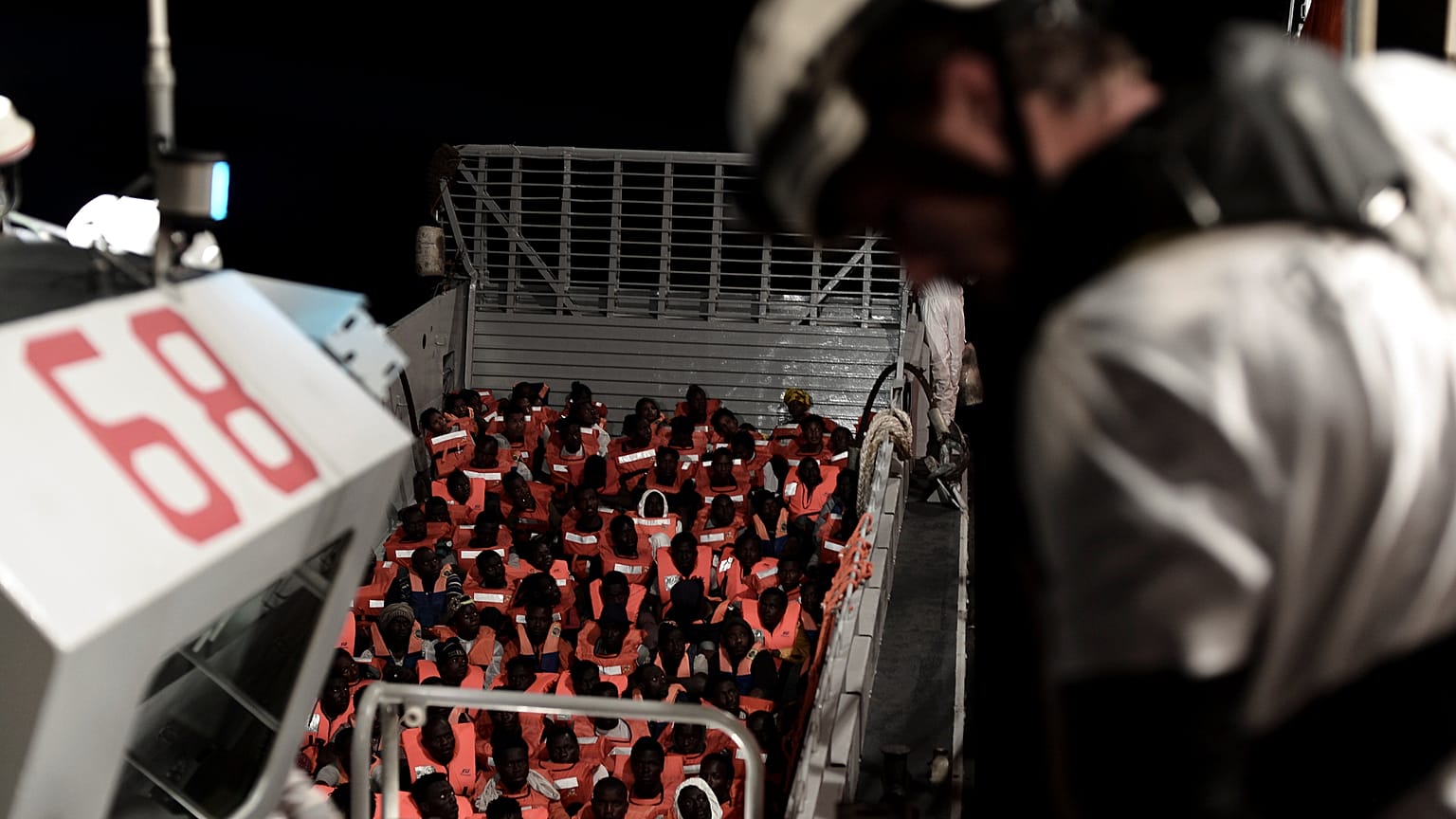 El Aquarius "muestra las consecuencias humanitarias de una política de asilo disfuncional"